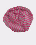 Pink tørklæder med grå prikker
